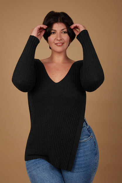 T-shirt con scollo a V e spacco laterale - Saffo