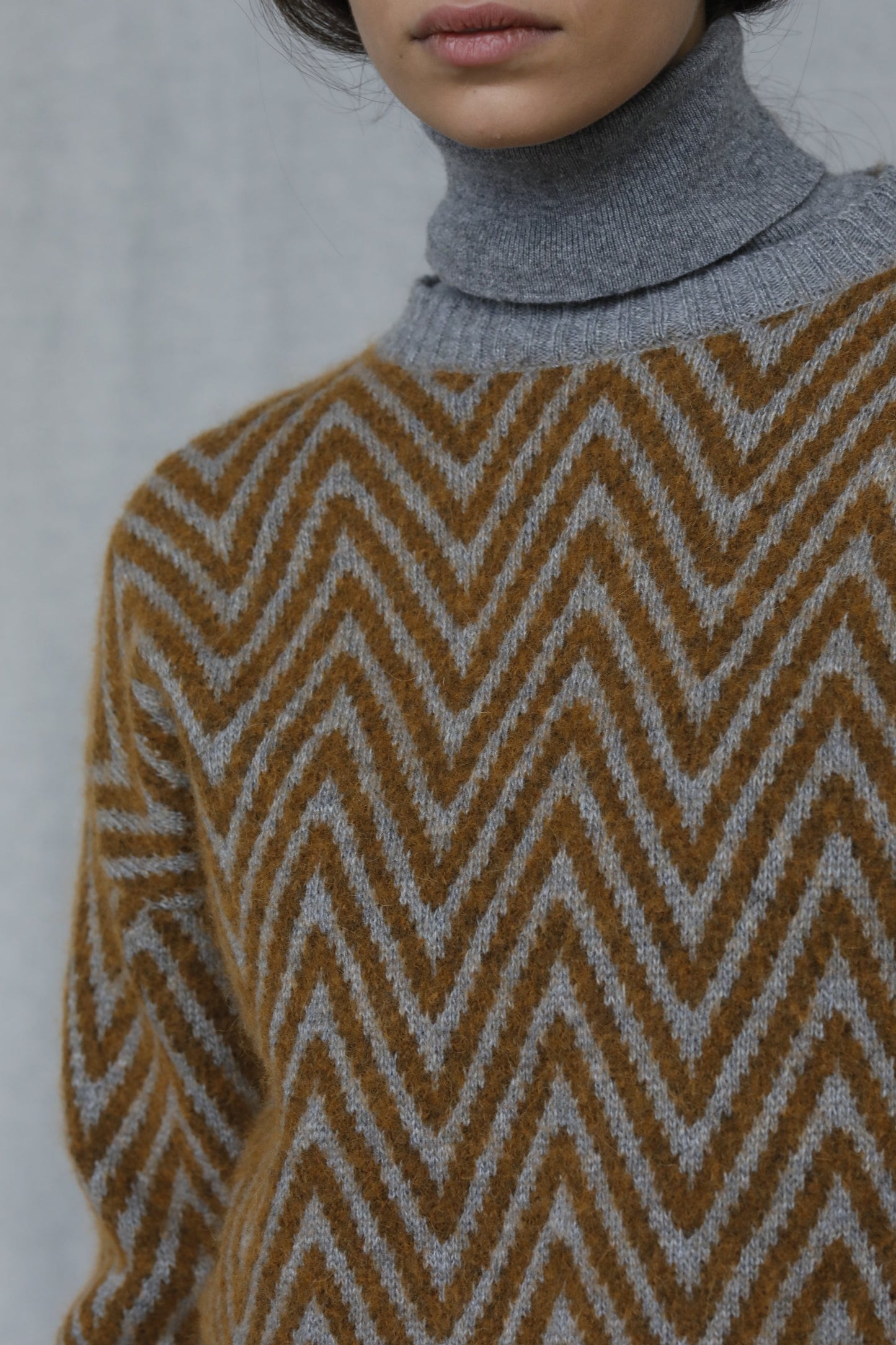 Girocollo con trama spigata in misto Lana  - Paola