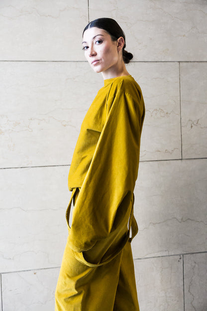 Long sleeves bateau collar shirt